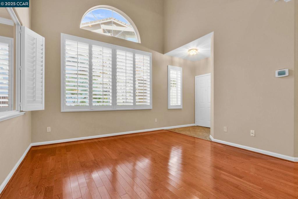 CANYON PARK - Residential
