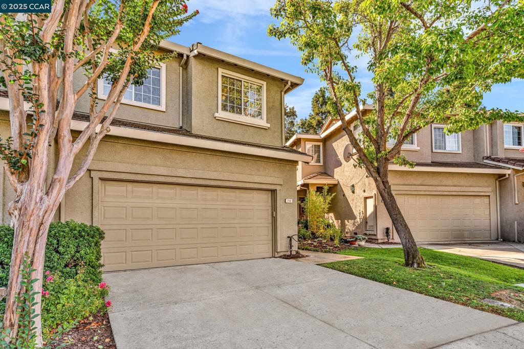 CANYON PARK - Residential