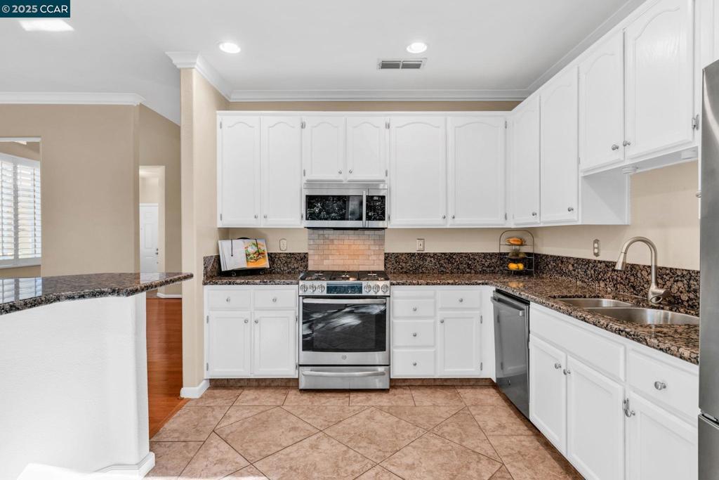 CANYON PARK - Residential