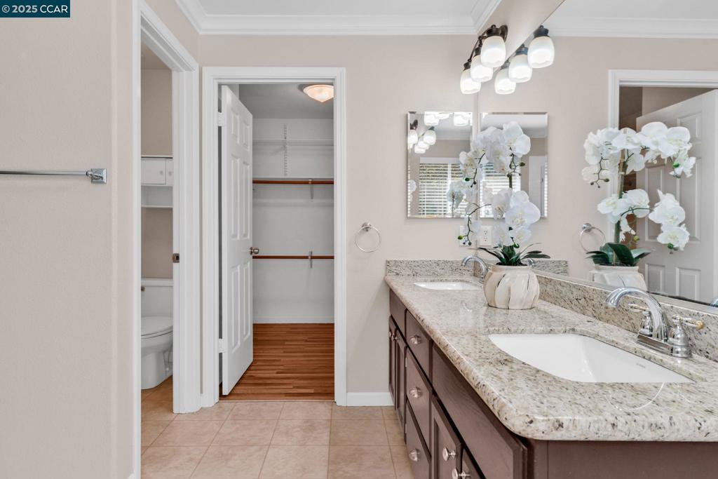 CANYON PARK - Residential