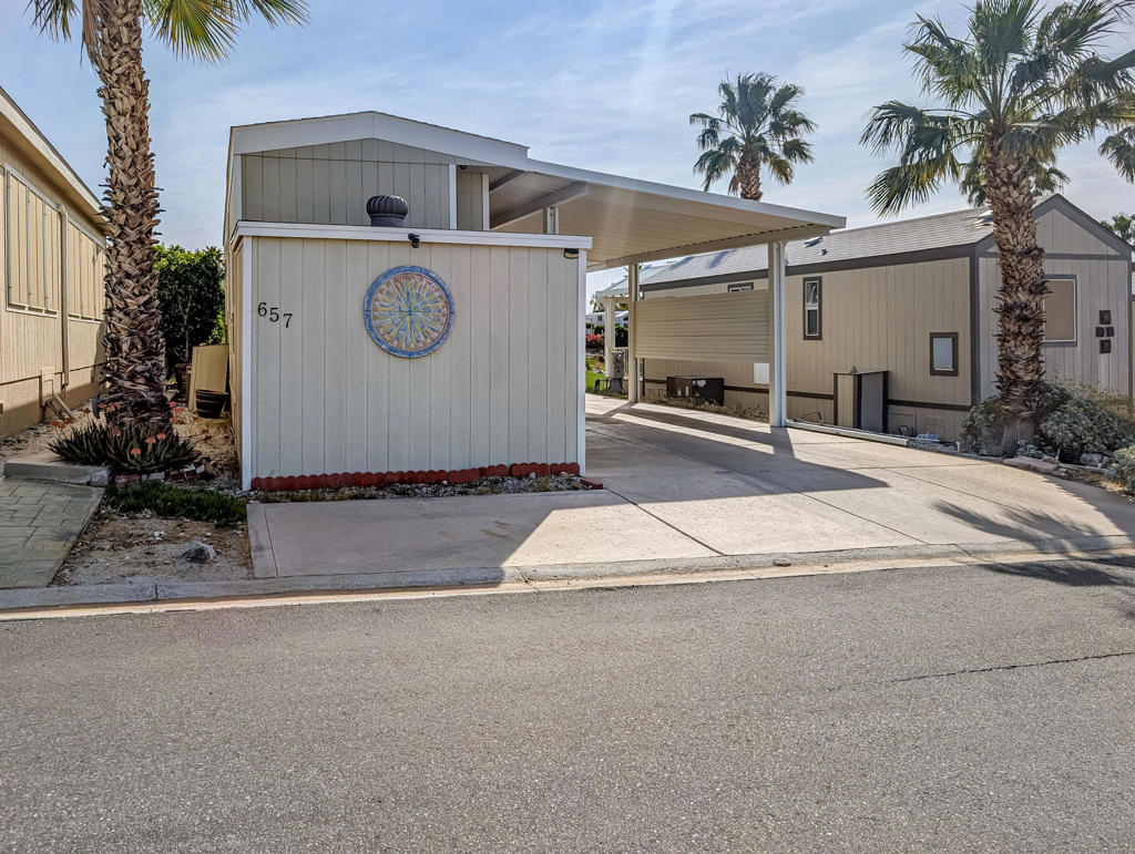 70200 Dillon Road 657