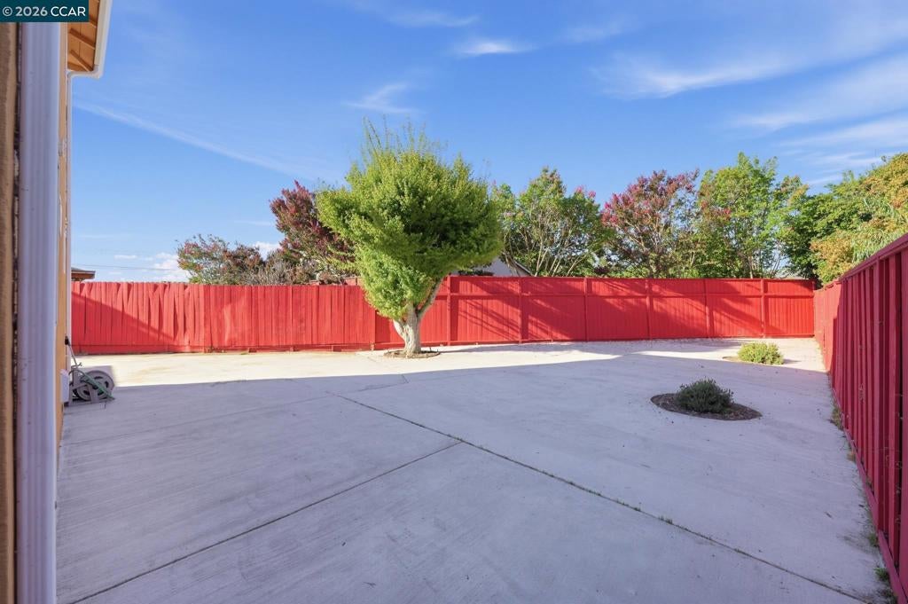 15345 Mendocino St