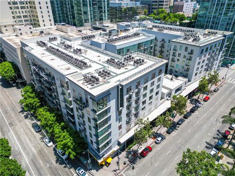 645 W 9th Street 703 Los Angeles CA 90015