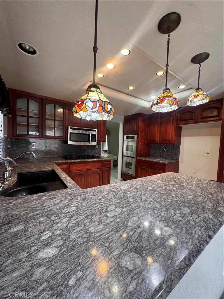 21396 Lilium Ct