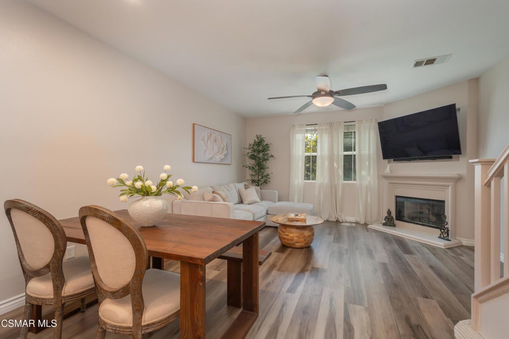 4572 Via Presidio