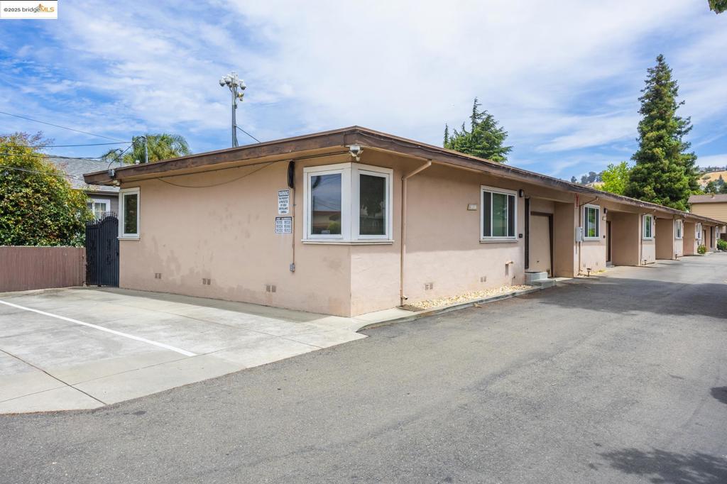 ALAMEDA COUNTY - Residential Income