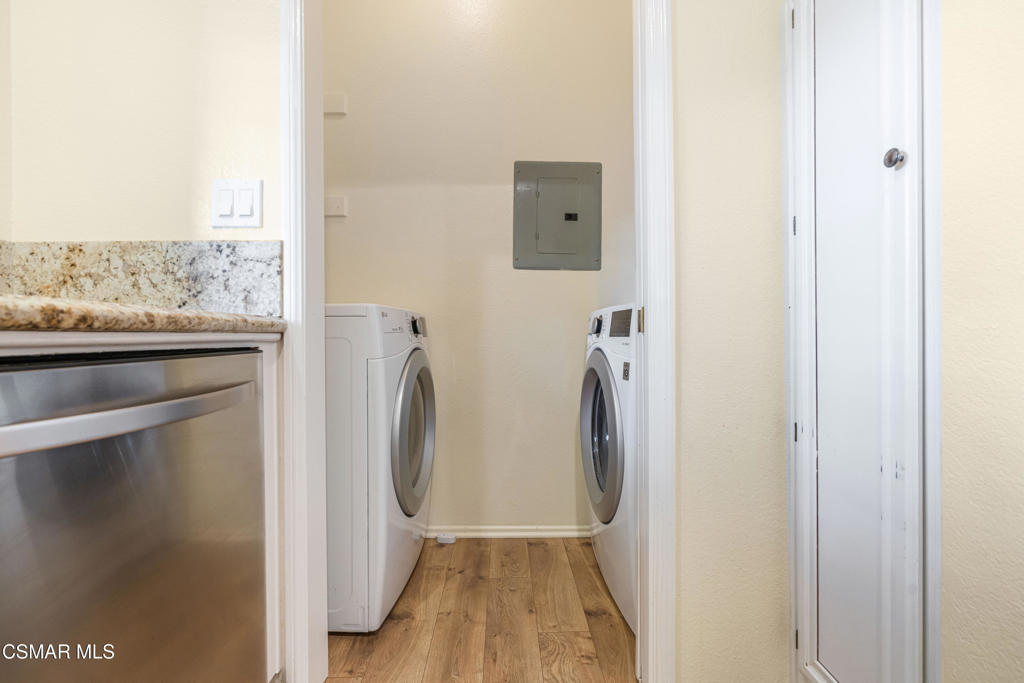 Shadow Ridge-833 - 833 - Residential