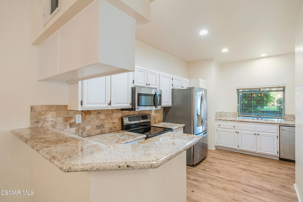 Shadow Ridge-833 - 833 - Residential