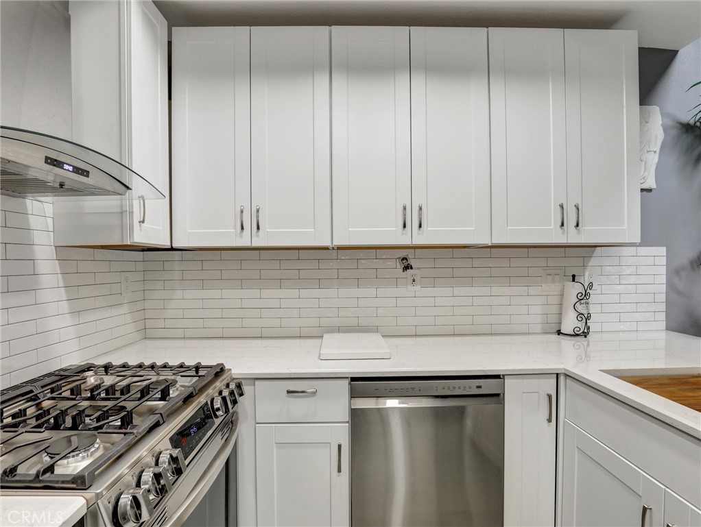 Expressions (RNE) - Residential