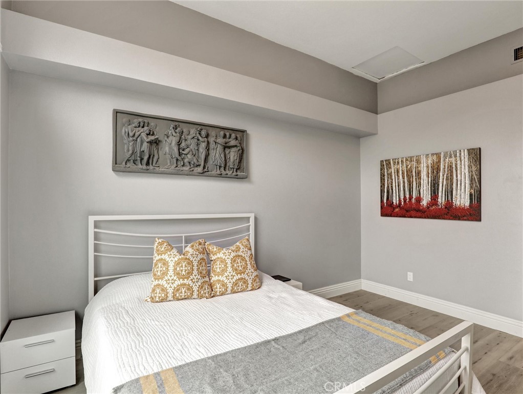 Expressions (RNE) - Residential