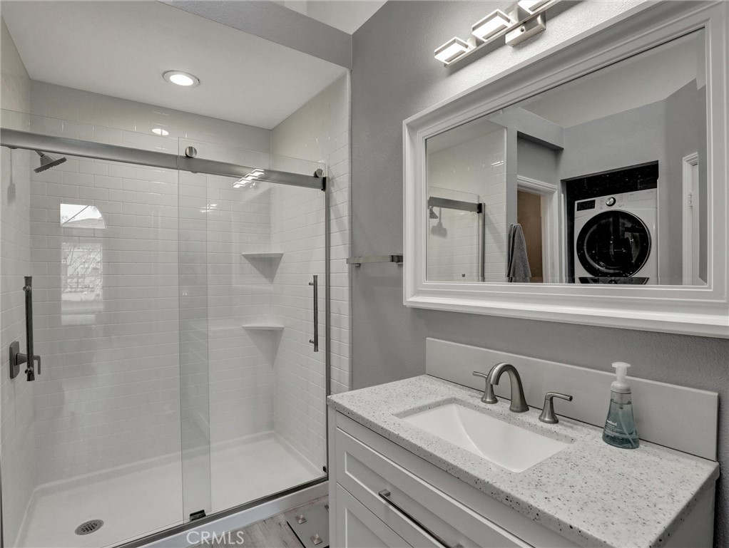 Expressions (RNE) - Residential