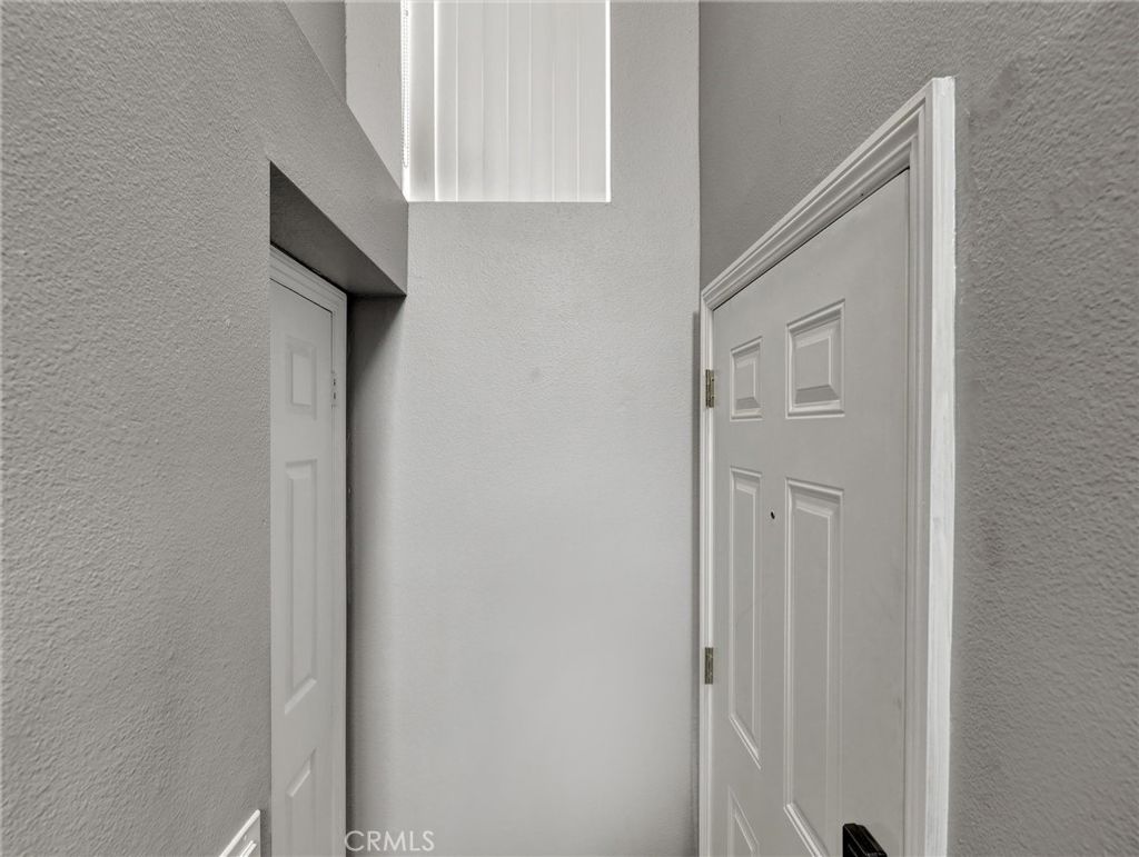 listing image 130723775366312678465