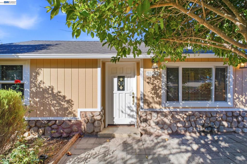 38053 Canyon Heights Drive DR