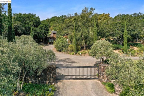 Tiny photo for 3369 Westside RD RD, Healdsburg, CA 95448 (MLS # 41151570)