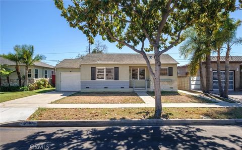 Photo of 5340 W 122nd St, Hawthorne, CA 90250 (MLS # SB25239903)