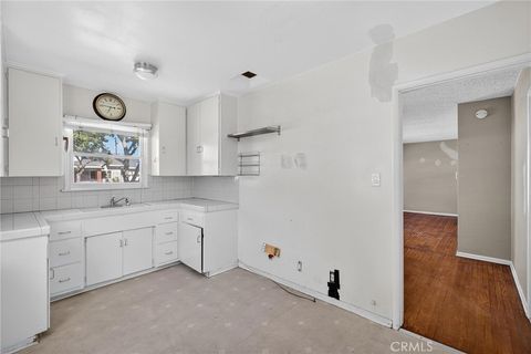 Tiny photo for 5340 W 122nd St, Hawthorne, CA 90250 (MLS # SB25239903)