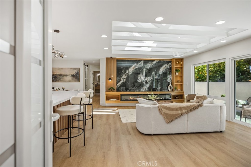 3253 San Amadeo P