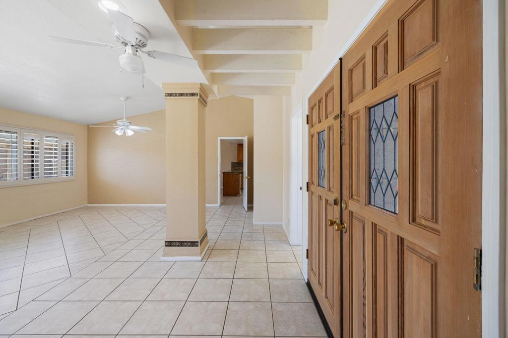 75179 La Sierra Drive