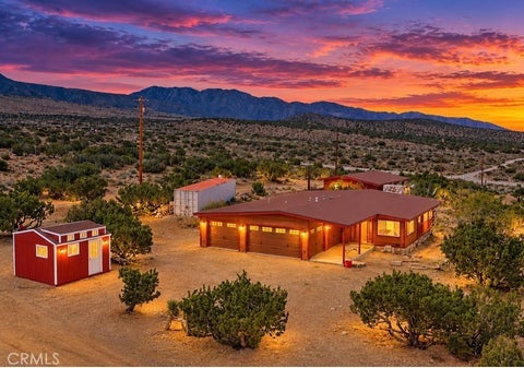 Photo of 30716 Largo Vista RD, Llano, CA 93544 (MLS # SW26222075)