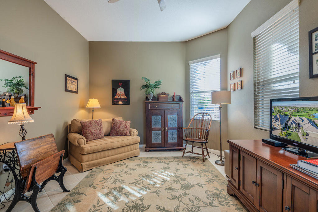 Heritage Palms CC - Residential