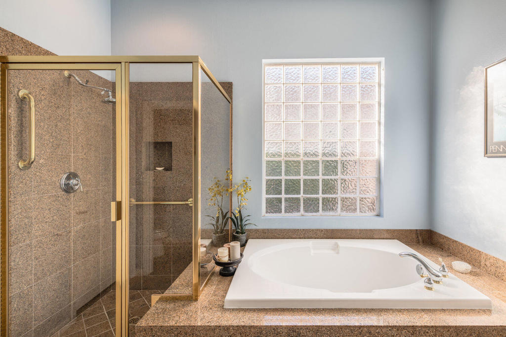 Heritage Palms CC - Residential