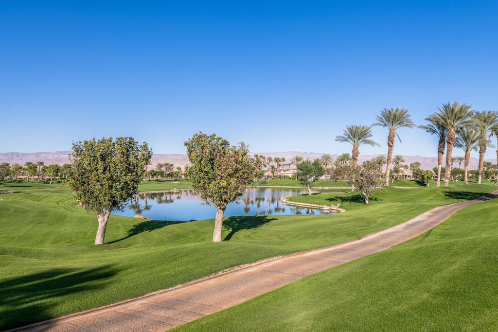 Heritage Palms CC - Residential