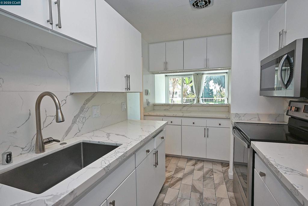 LAKEVIEW - Residential