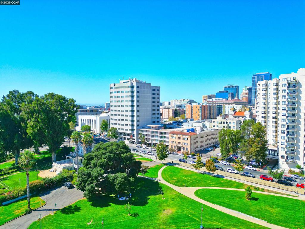 LAKEVIEW - Residential