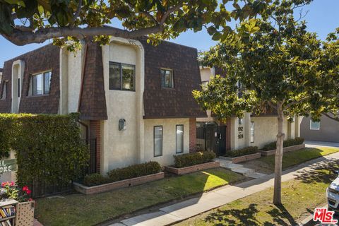 Photo of 3912 Girard Avenue, Culver City, CA 90232 (MLS # 26831217)
