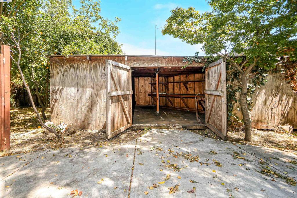 PARKMEAD - Residential