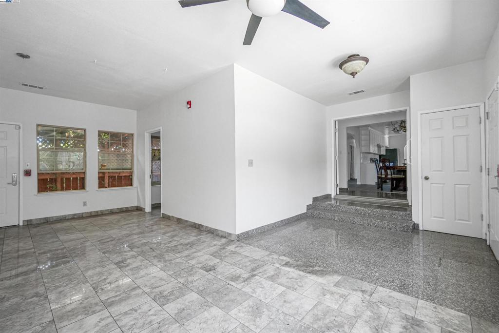 PARKMEAD - Residential