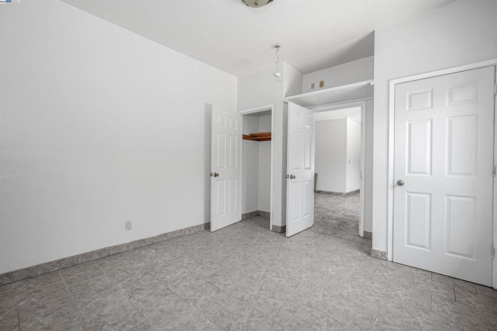 PARKMEAD - Residential