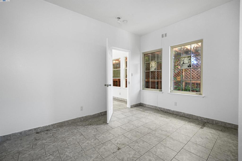 PARKMEAD - Residential