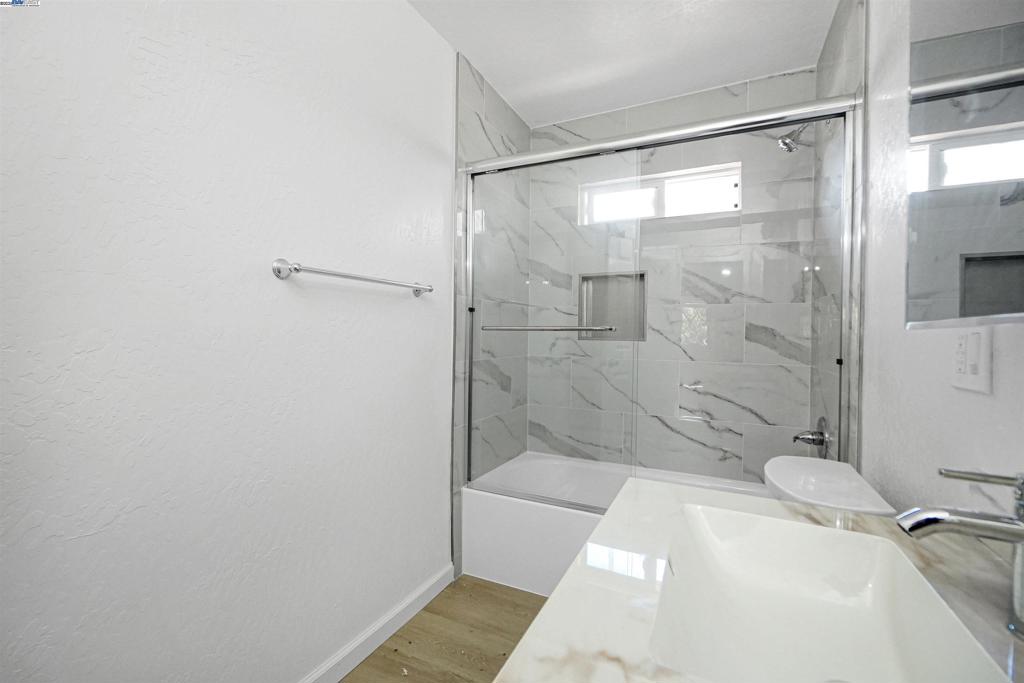 PARKMEAD - Residential