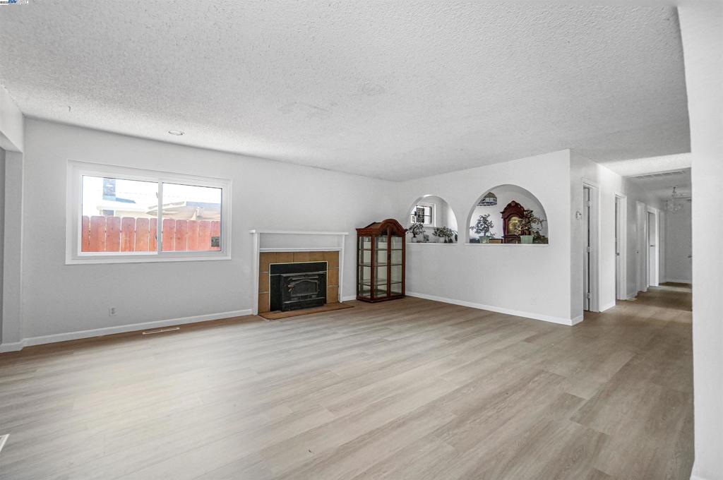 PARKMEAD - Residential