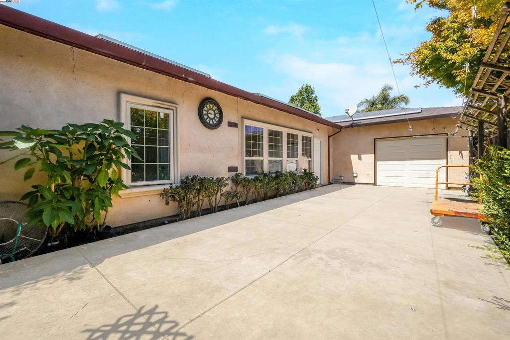 PARKMEAD - Residential