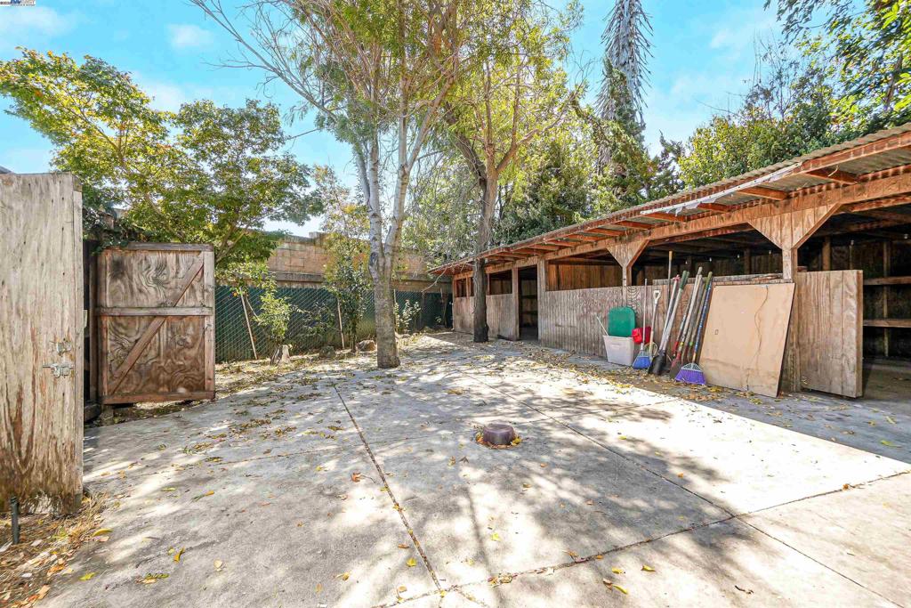 PARKMEAD - Residential