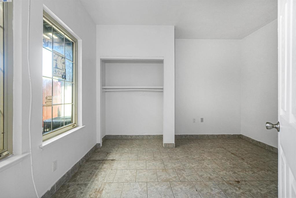 PARKMEAD - Residential