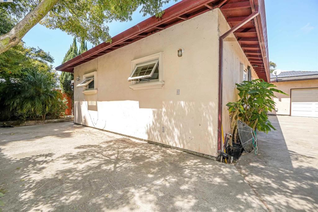 PARKMEAD - Residential