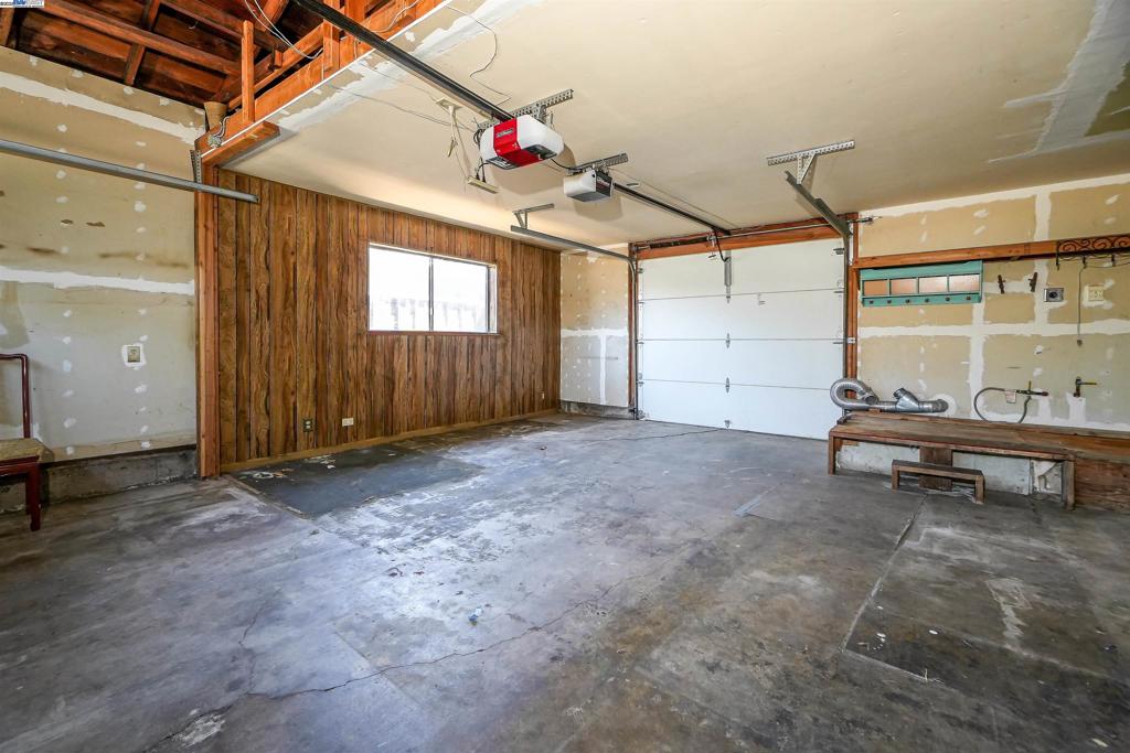 PARKMEAD - Residential