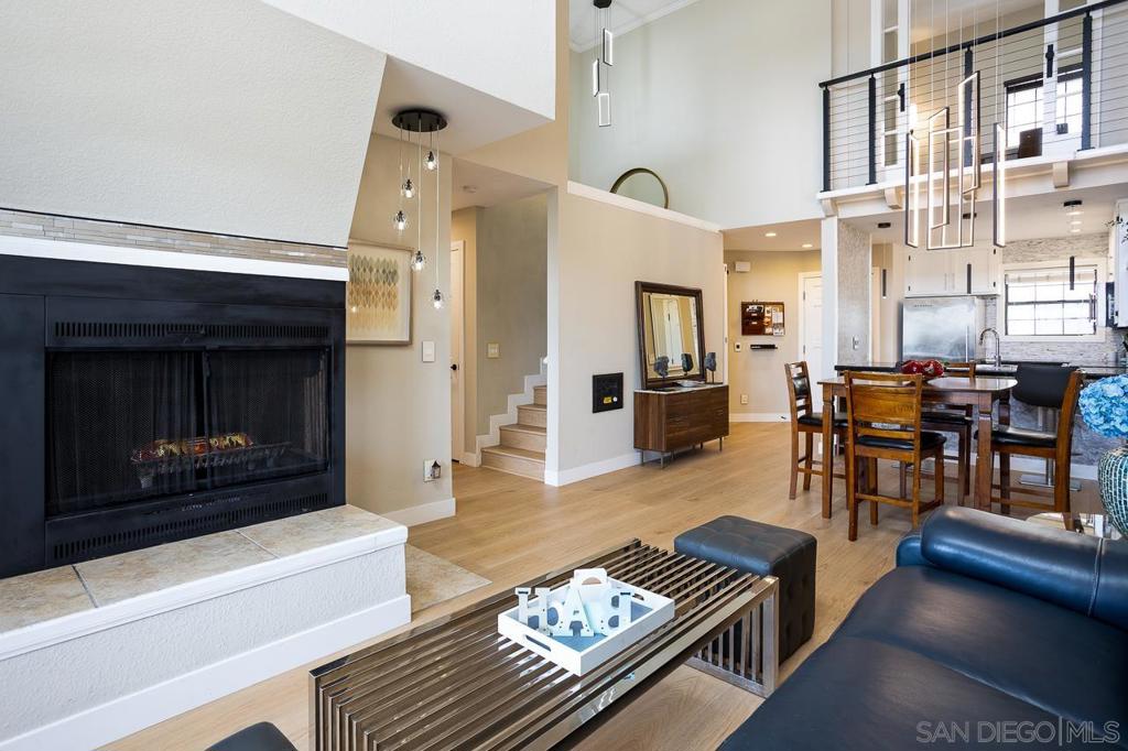 270 Dahlia Ave 22