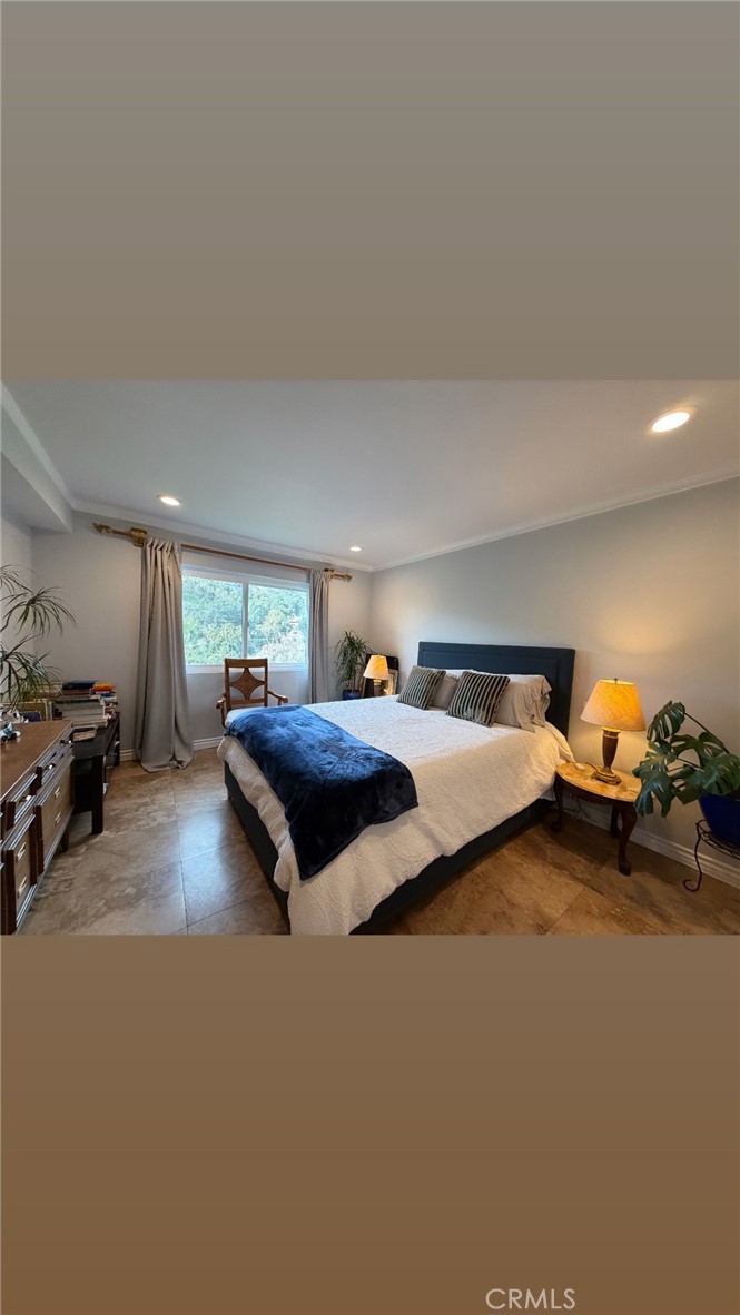 2700 Cahuenaga blvd east