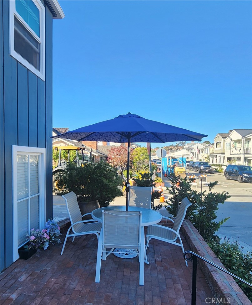 227 1/2 Coral Avenue