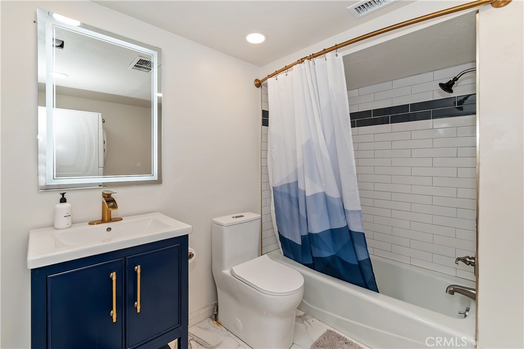 Arrowhead Woods (AWHW) - Residential Lease