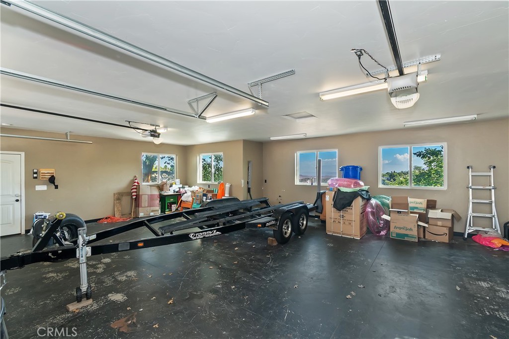 Arrowhead Woods (AWHW) - Residential Lease