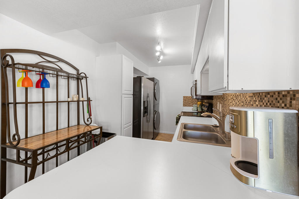 Casa Verde - Residential Lease