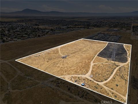 Photo of 0 APN# 132-010-13, Bakersfield, CA 93306 (MLS # SR26096407)