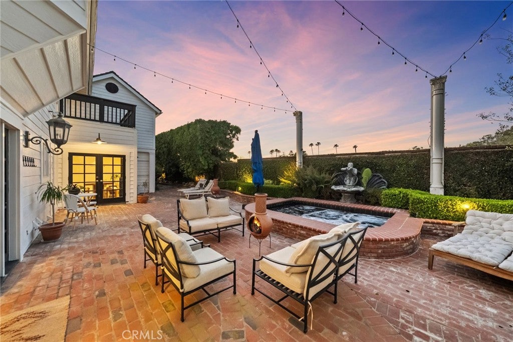 3812 Calle Tiburon