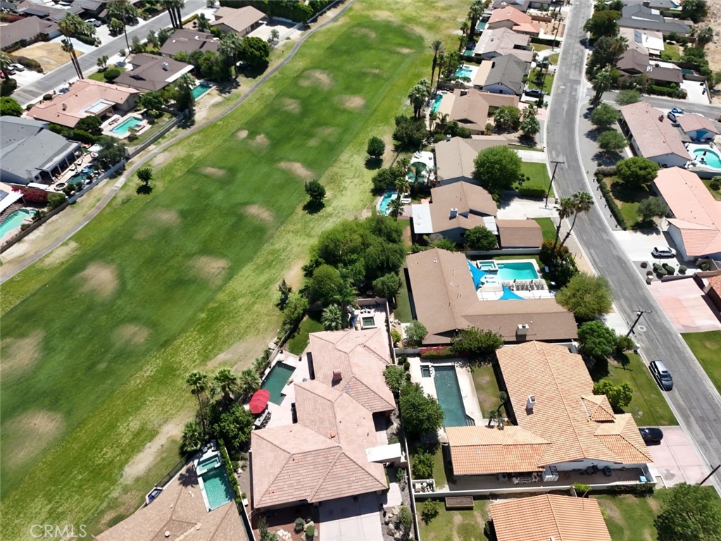 46274 Roadrunner Lane