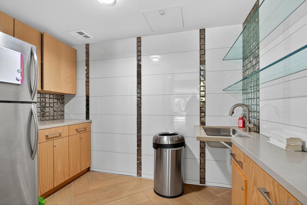 Downtown - Residential Lease